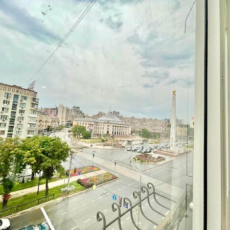 1 Room Apartment Near Peremohy Square Kiev Extérieur photo