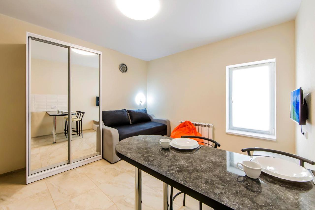 1 Room Apartment Near Peremohy Square Kiev Extérieur photo